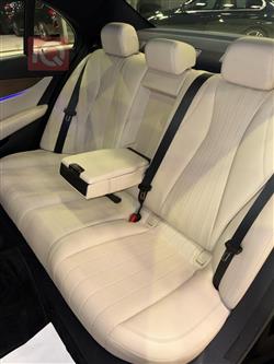 مرسيدس بنز E-Class